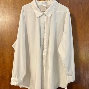 Roaman’s LS White Blouse EUC size 3X
